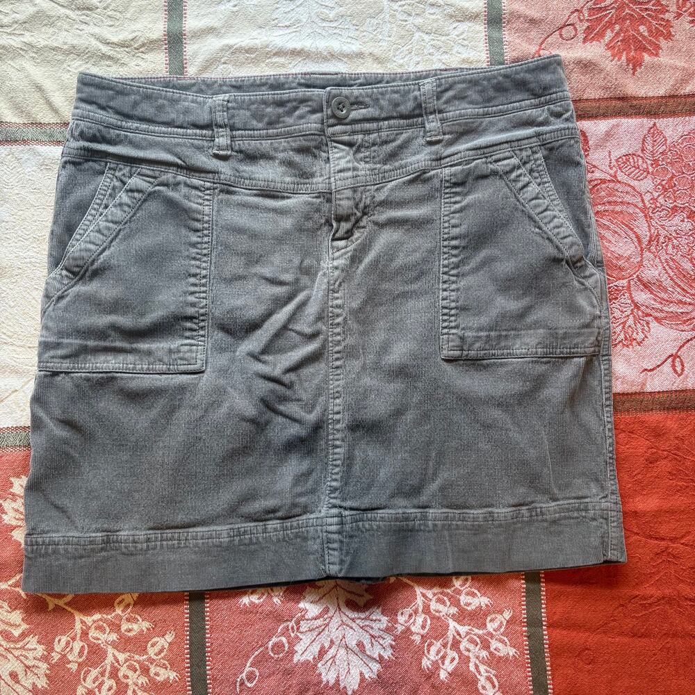 The North Face TEKWARE Grey Corduroy Mini Skirt 12